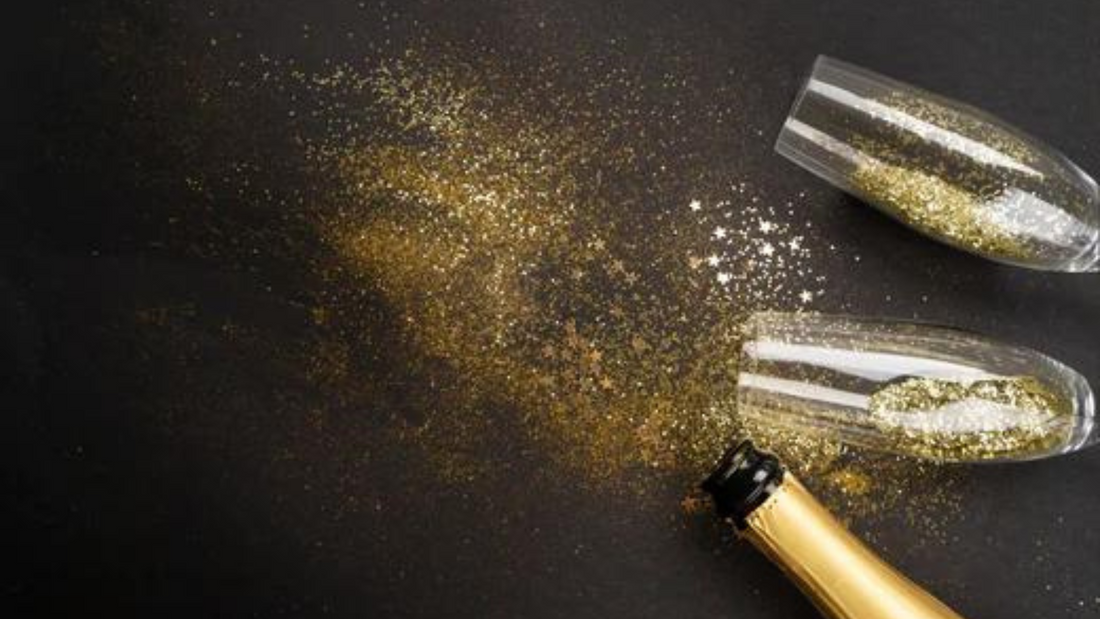 DECORA TUS COPAS EN AÑO NUEVO