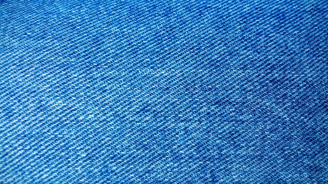 REUTILIZA TU CHAQUETA DE JEANS