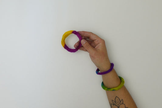 Pulseras de fieltro