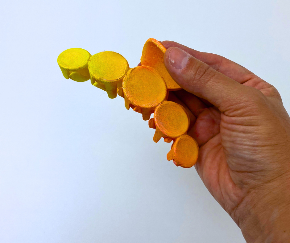 Pinche para el pelo teñido